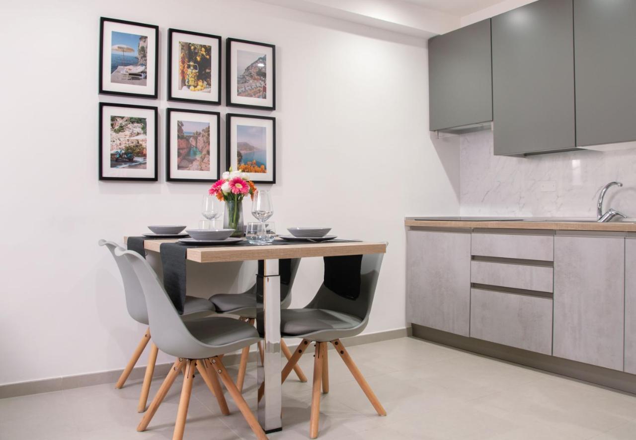 Luxury House Dogana 37 Apartamento Salerno Exterior foto